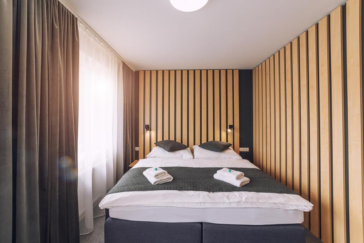 Timeout City Hotel Liptowski Mikułasz Zewnętrze zdjęcie