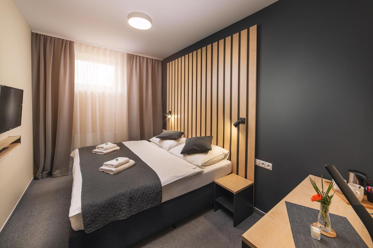 Timeout City Hotel Liptowski Mikułasz Pokój zdjęcie