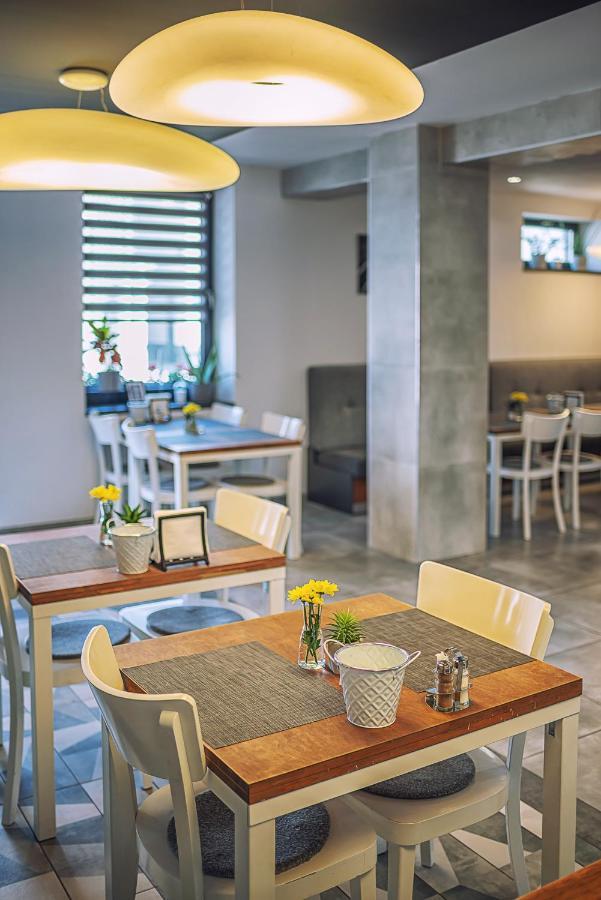 Timeout City Hotel Liptowski Mikułasz Zewnętrze zdjęcie