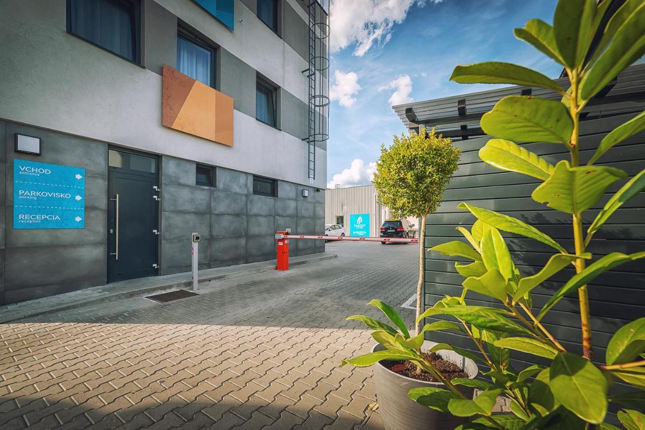 Timeout City Hotel Liptowski Mikułasz Zewnętrze zdjęcie